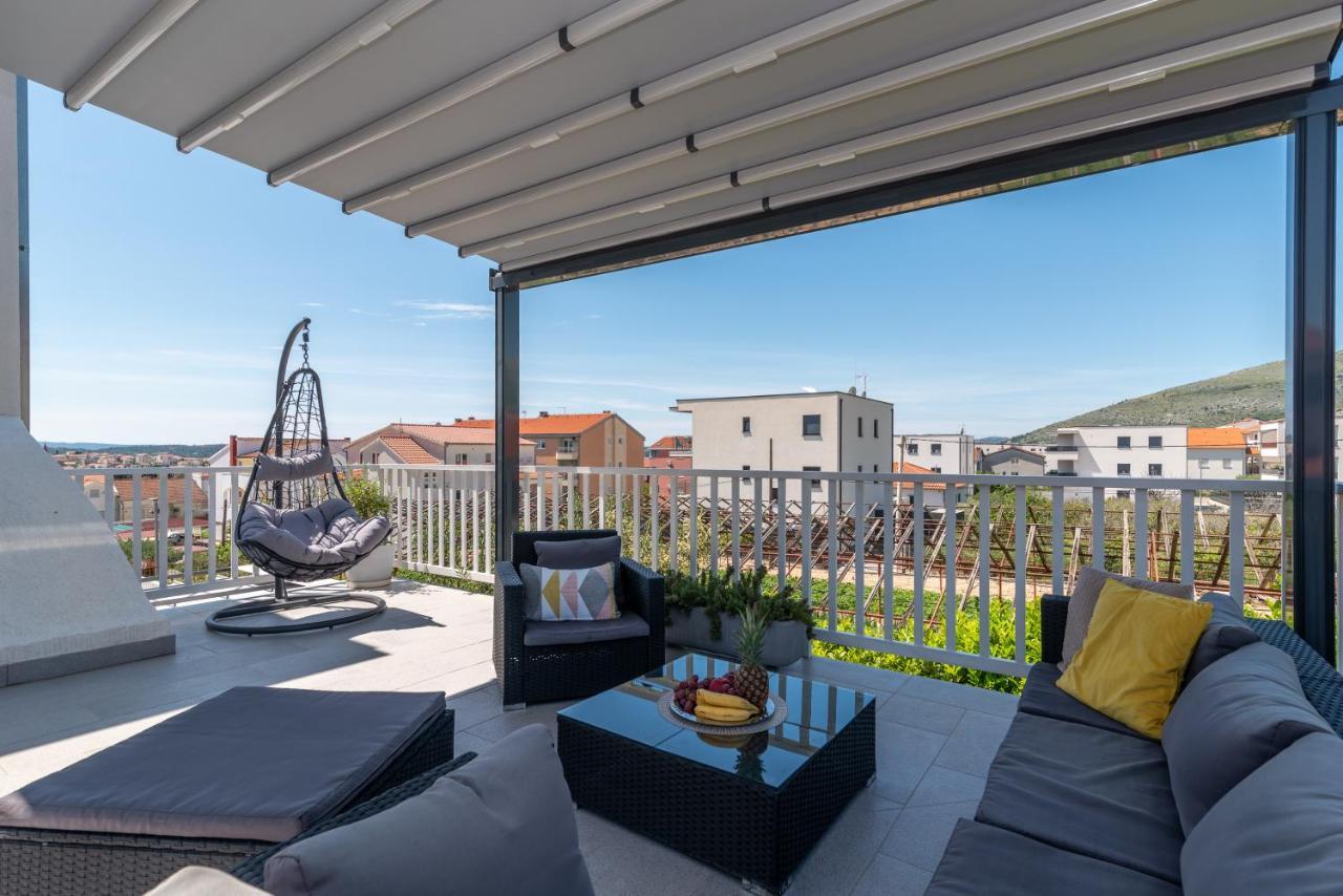 Apartmani Ville Vengo Traù Esterno foto