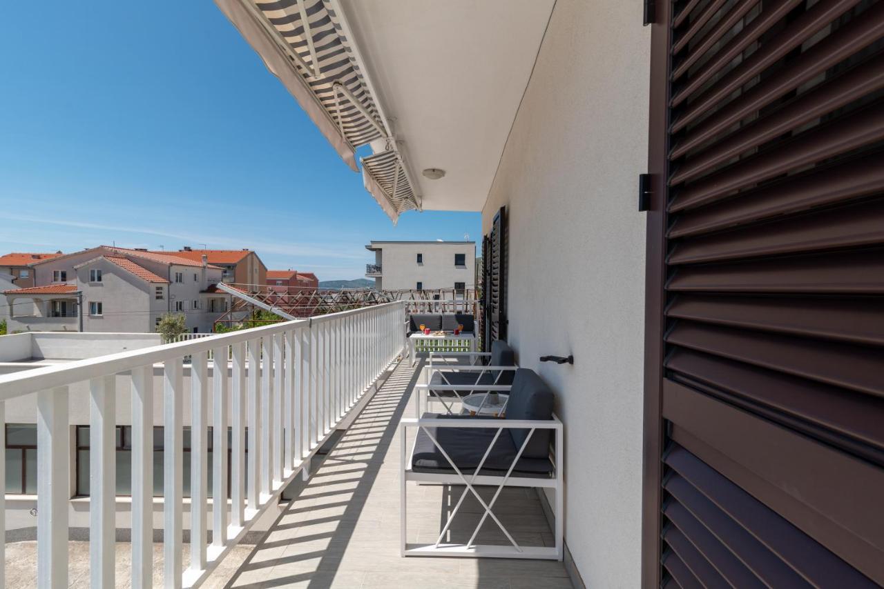 Apartmani Ville Vengo Traù Esterno foto