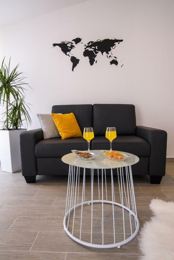 Apartmani Ville Vengo Traù Esterno foto