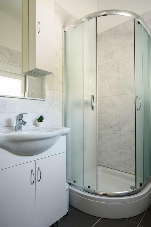 Apartmani Ville Vengo Traù Esterno foto